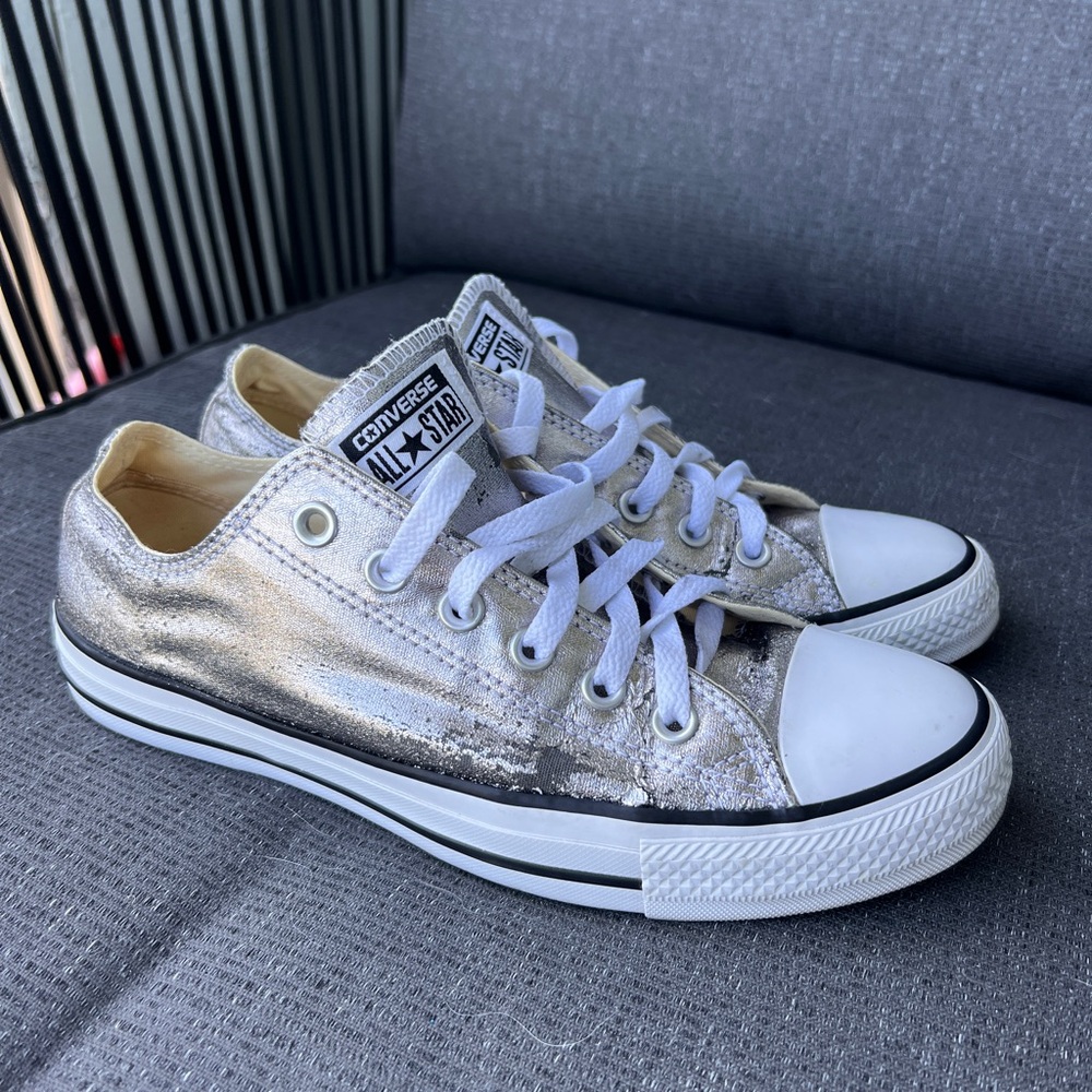 Converse All Star ⭐️ 🌟 light gold size 9